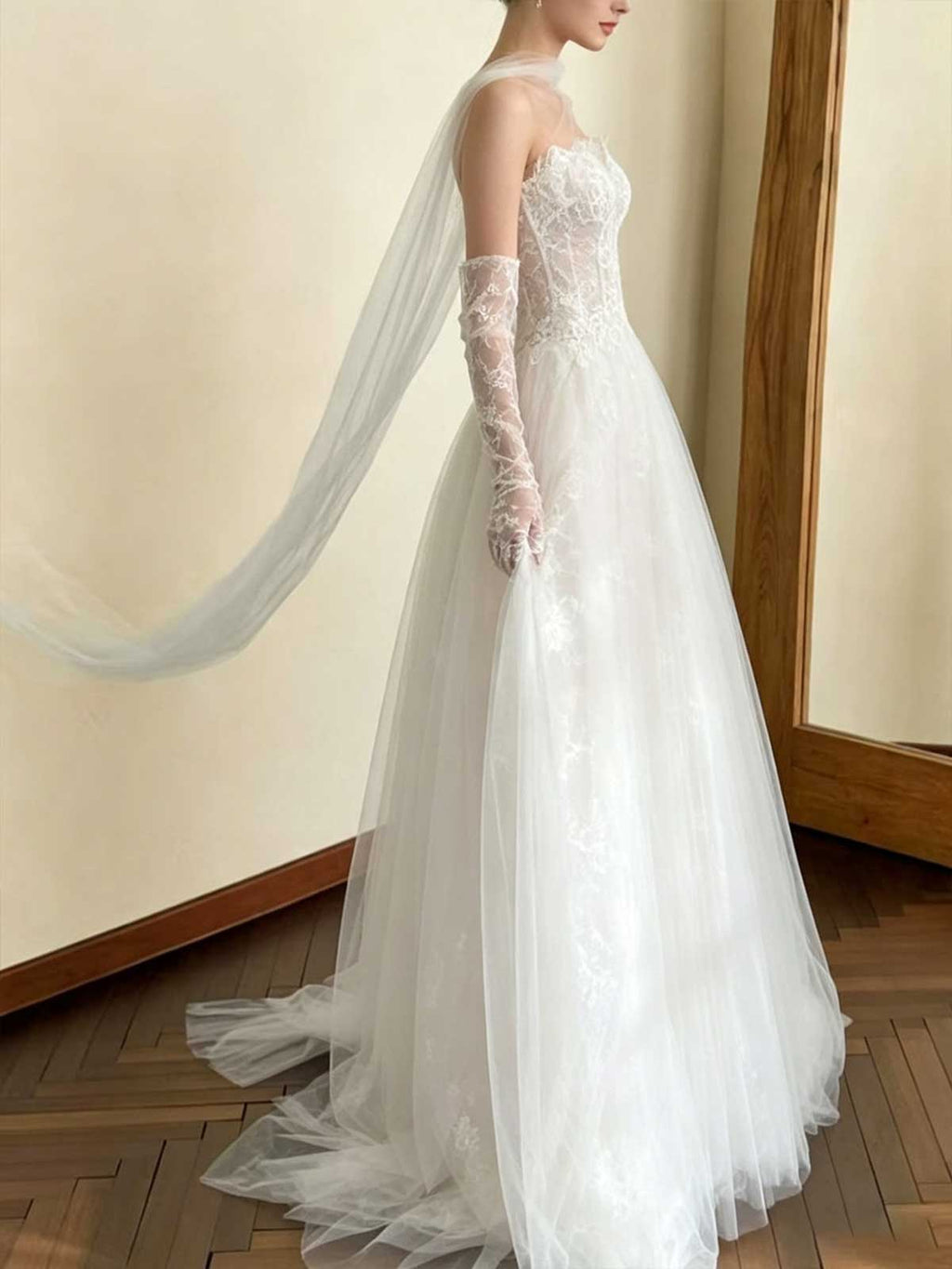 Ivory Lace Strapless Tulle A-Line Wedding Dress with Veil & Lace Gloves