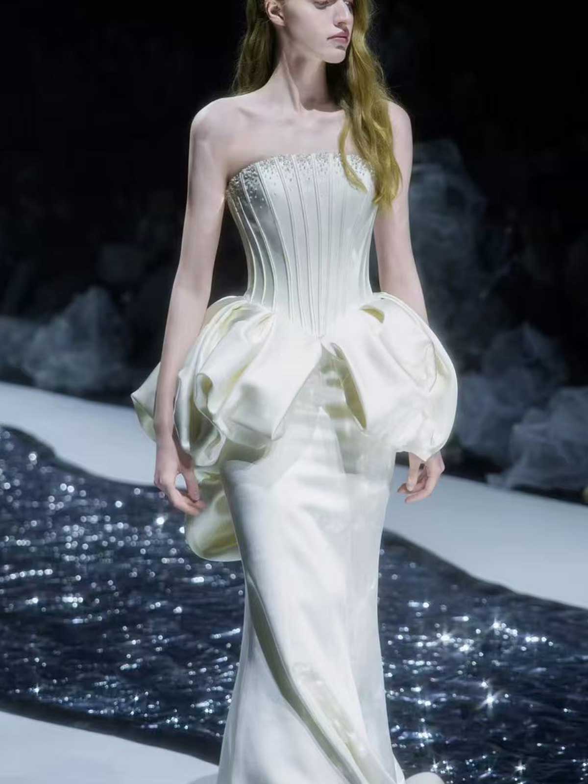 Ivory Satin Strapless Mermaid Wedding Dress with Oversized Bow