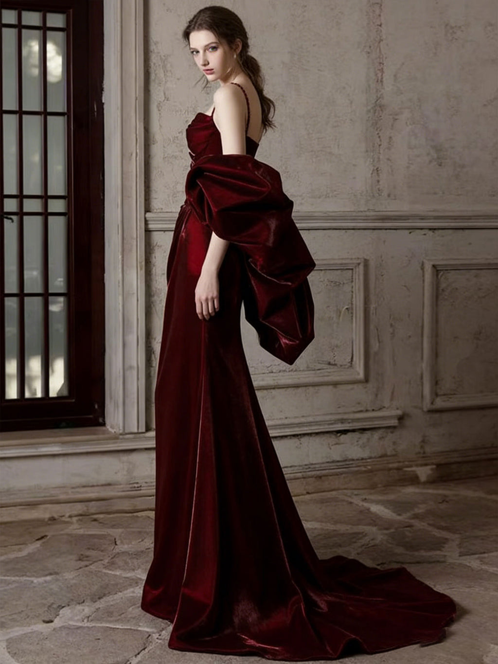 Luxury Burgundy Velvet Evening Gown with Dramatic Puff Sleeves