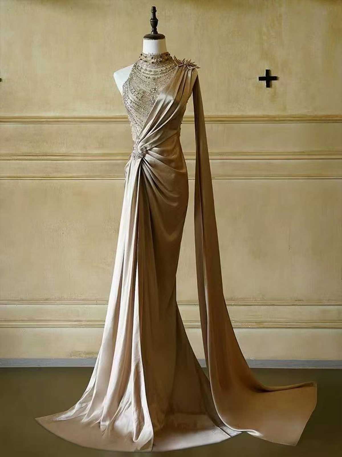 Champagne Gold One-Shoulder Satin Mermaid Evening Gown