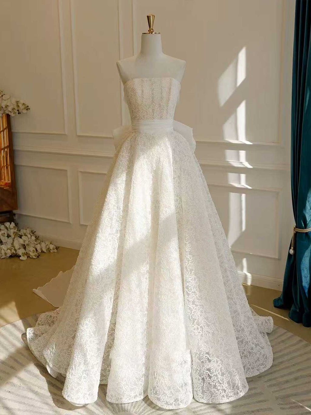 Ivory Lace Strapless A-Line Wedding Dress with Oversized Bow & Train