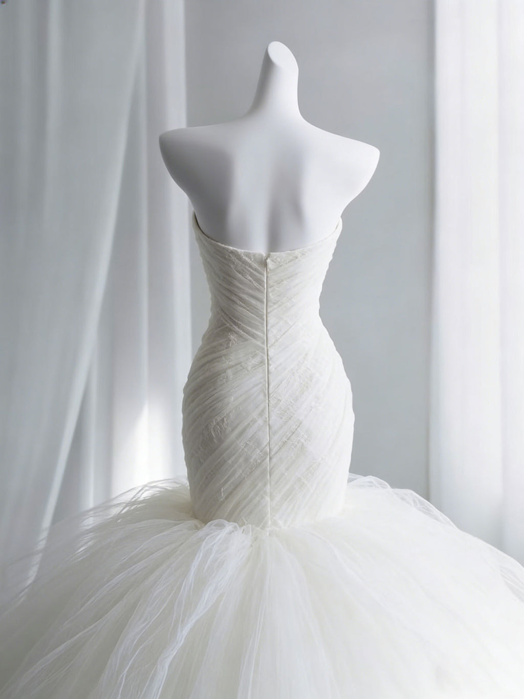 Strapless Ruched Tulle Mermaid Ball Gown Wedding Dress