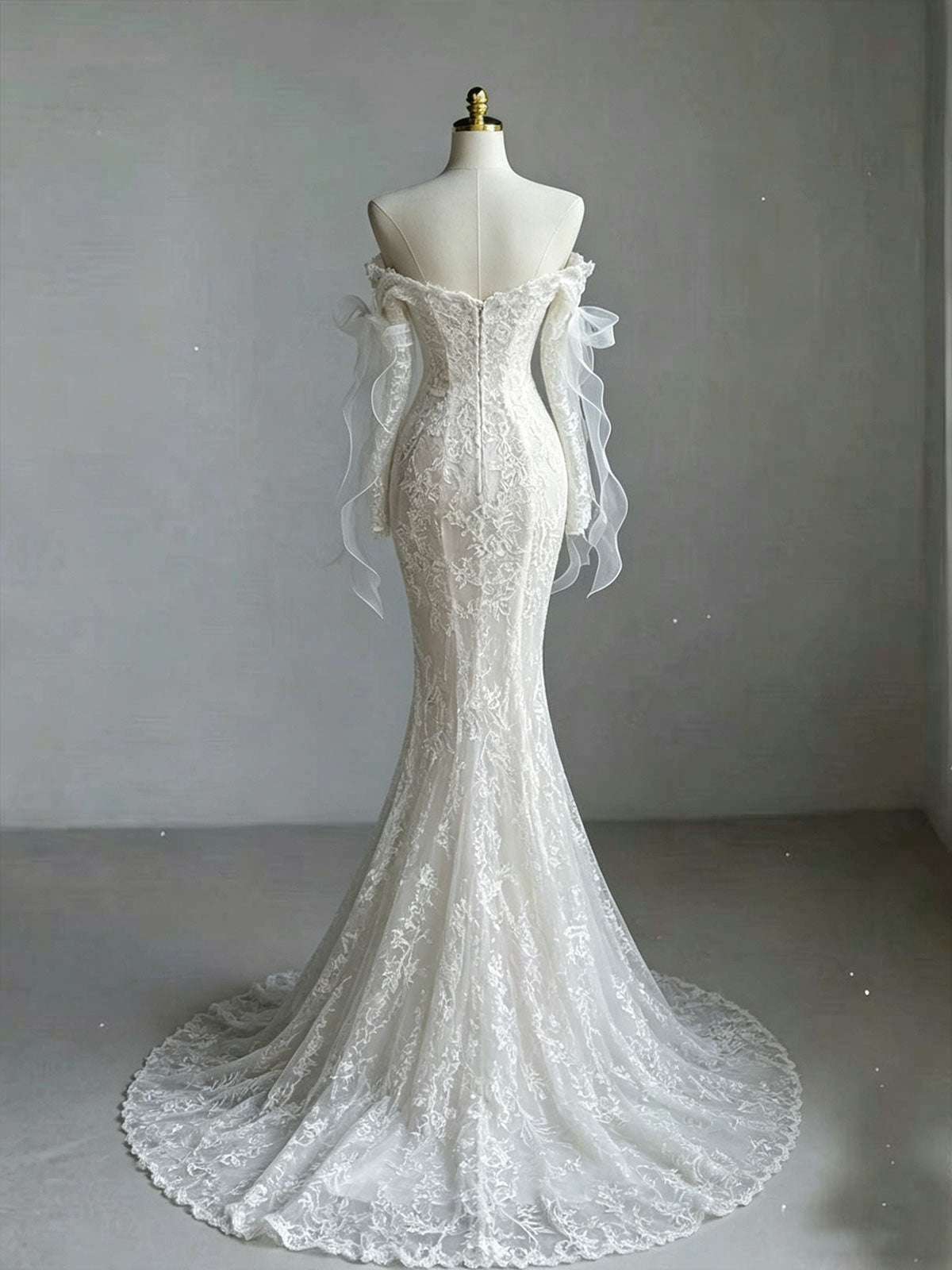 Ivory Lace Off-the-Shoulder Long Sleeve Mermaid Wedding Dress