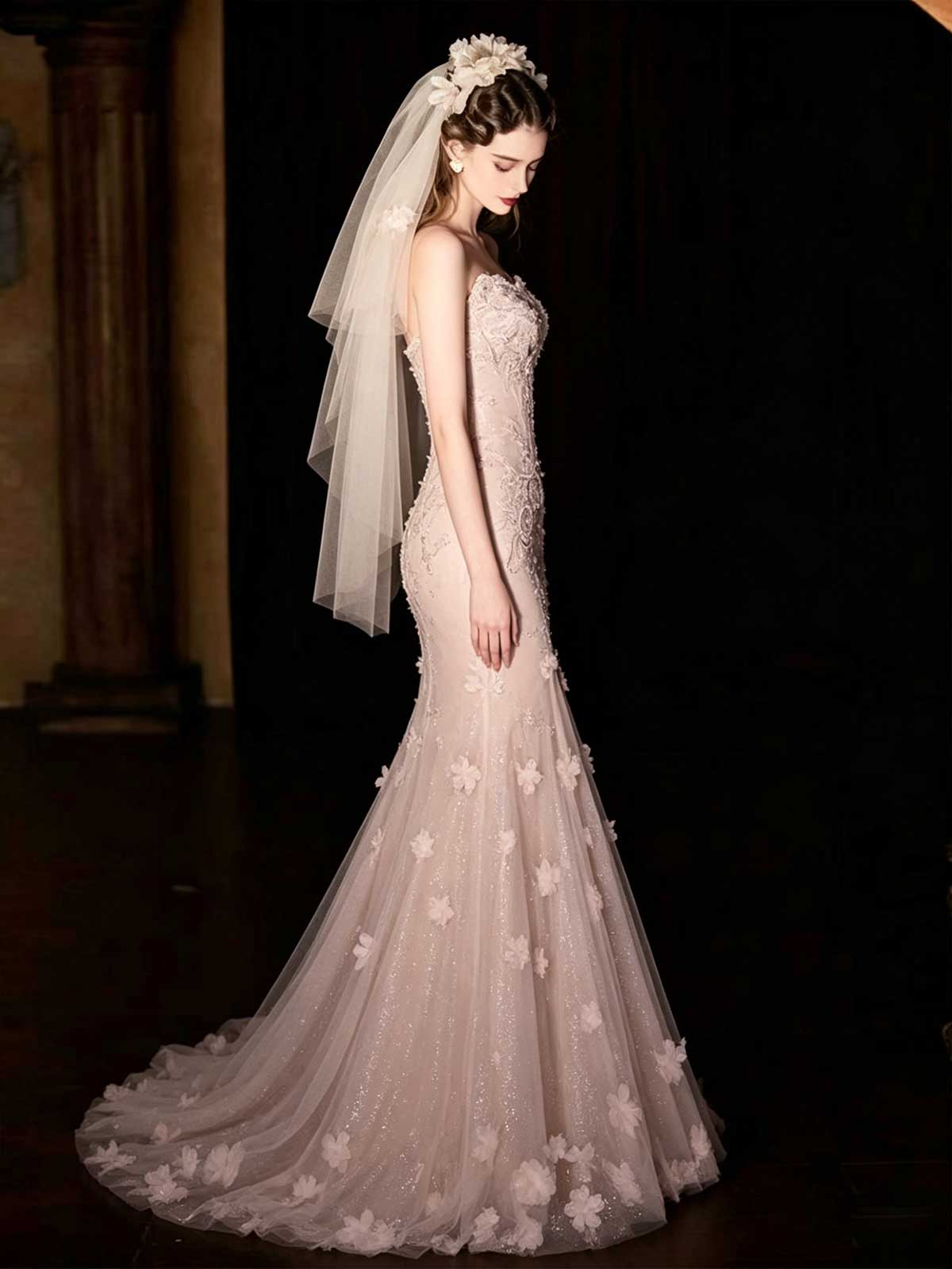 Blush Pink 3D Floral Applique Strapless Mermaid Wedding Dress with Veil