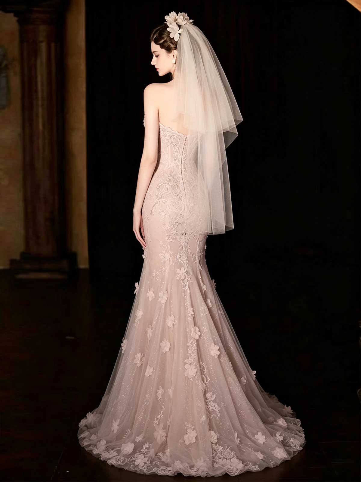 Blush Pink 3D Floral Applique Strapless Mermaid Wedding Dress with Veil