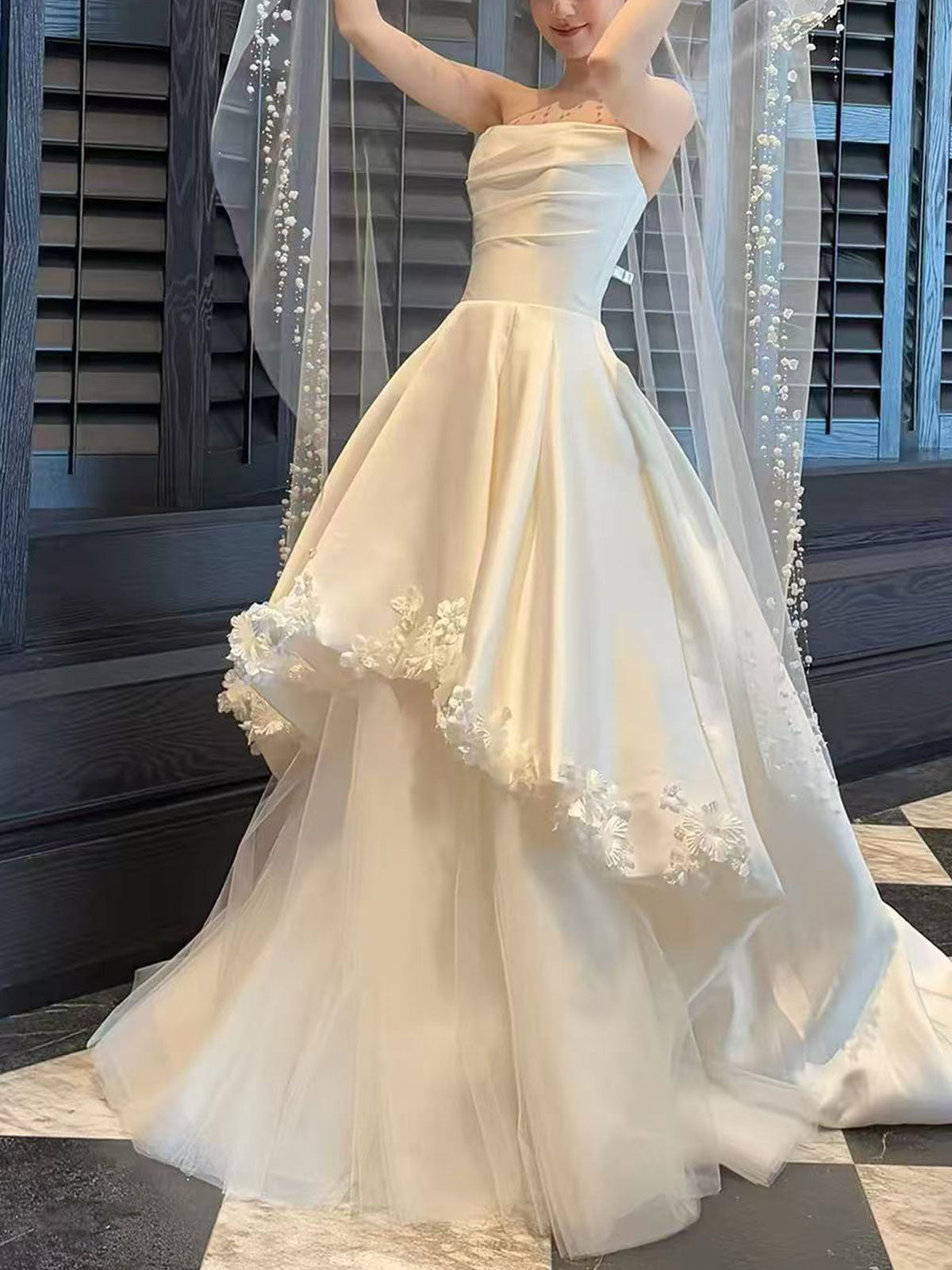 Ivory Strapless Satin Tiered A-Line Wedding Dress with Pearl Veil