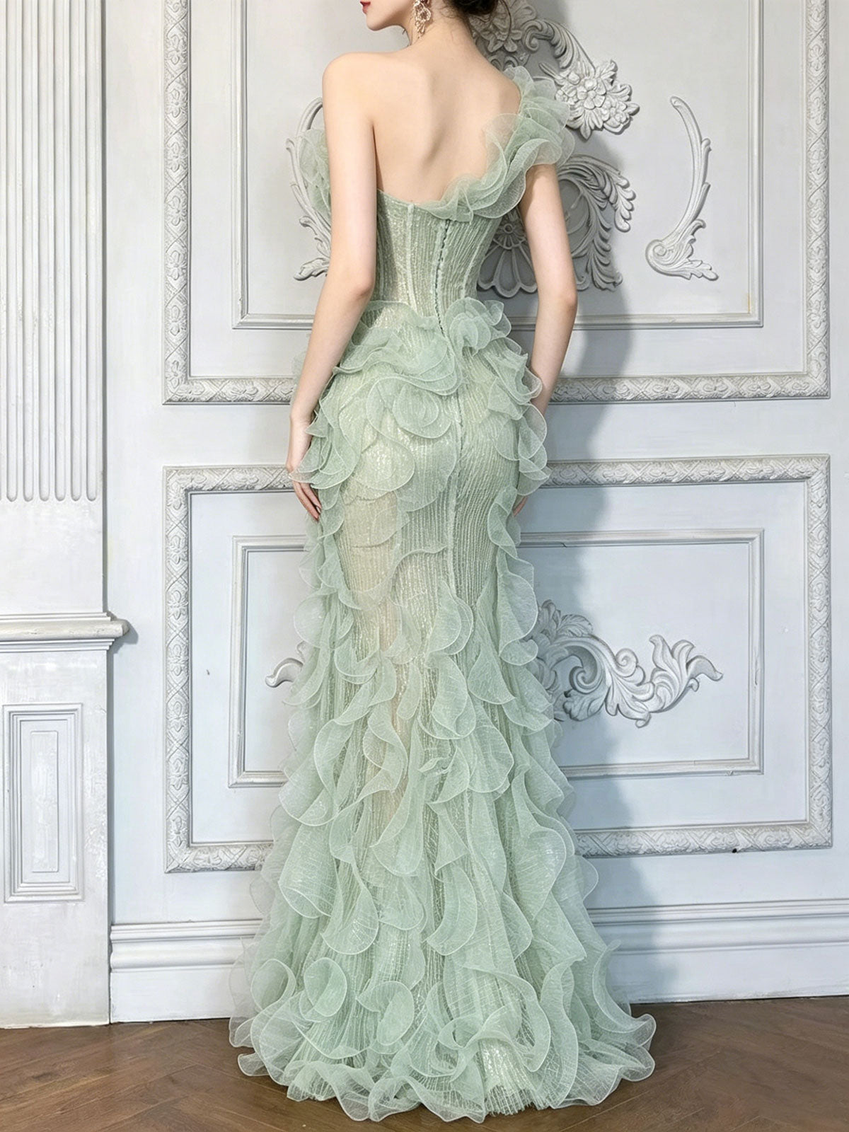 One Shoulder Green Ruffle Tulle Glitter Mermaid Formal Gown