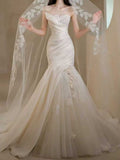 Ivory Satin Strapless Mermaid Wedding Dress with Lace Veil
