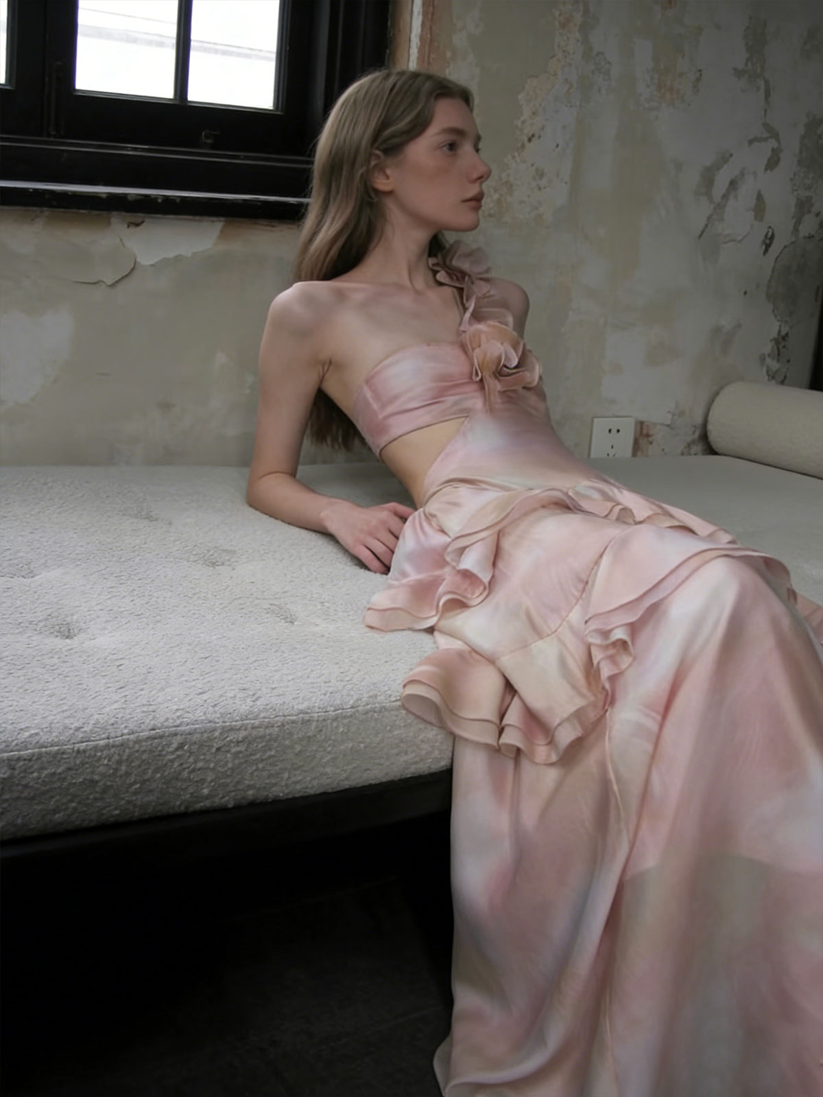 Pink Gradient One-Shoulder Satin High Slit Evening Gown