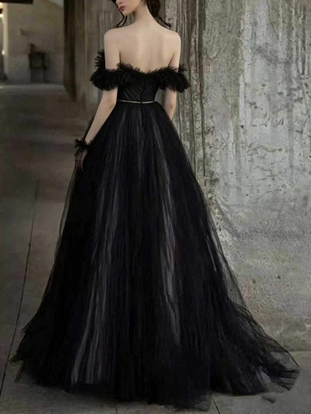 Black Off-the-Shoulder Tulle Evening Gown with Pleated Skirt
