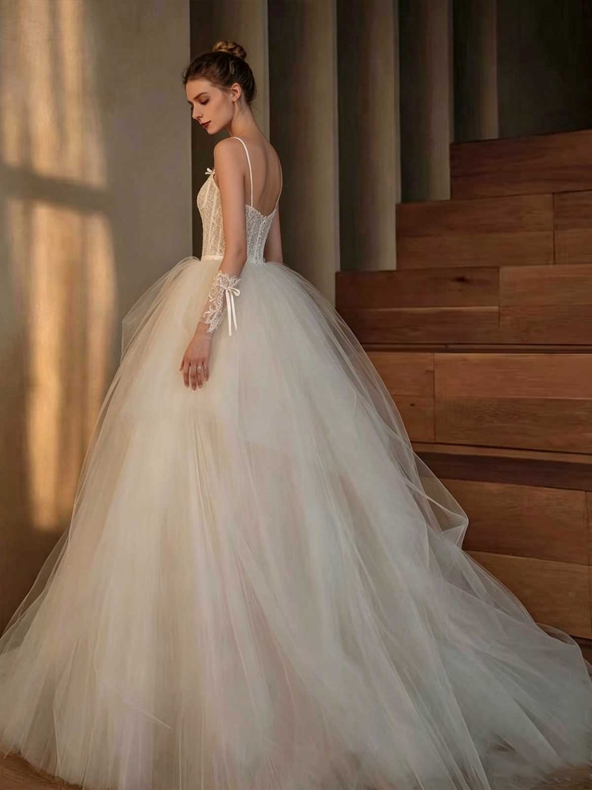 Ivory Lace Spaghetti Strap Wedding Dress with Voluminous Tulle Skirt