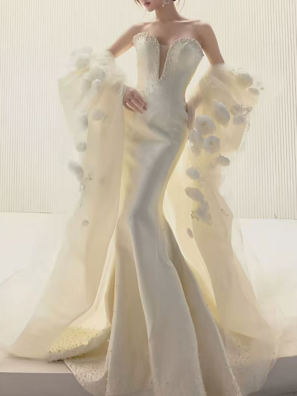 Sweetheart 3D Floral Puff Sleeve Satin Mermaid Wedding Dress