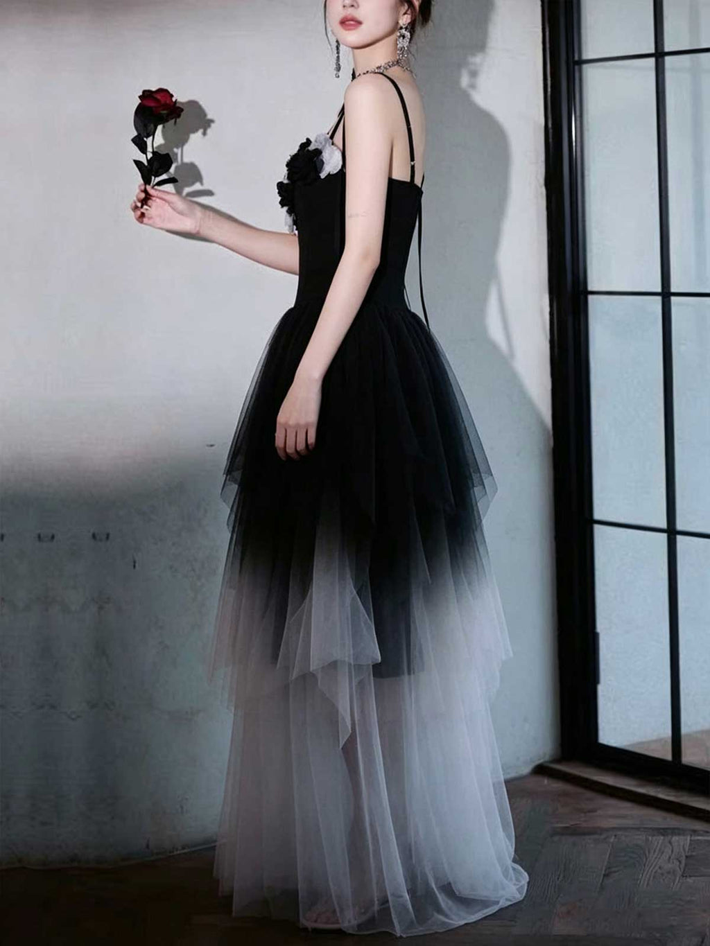 Black White Gradient 3D Floral Spaghetti Strap Tulle Midi Evening Dress