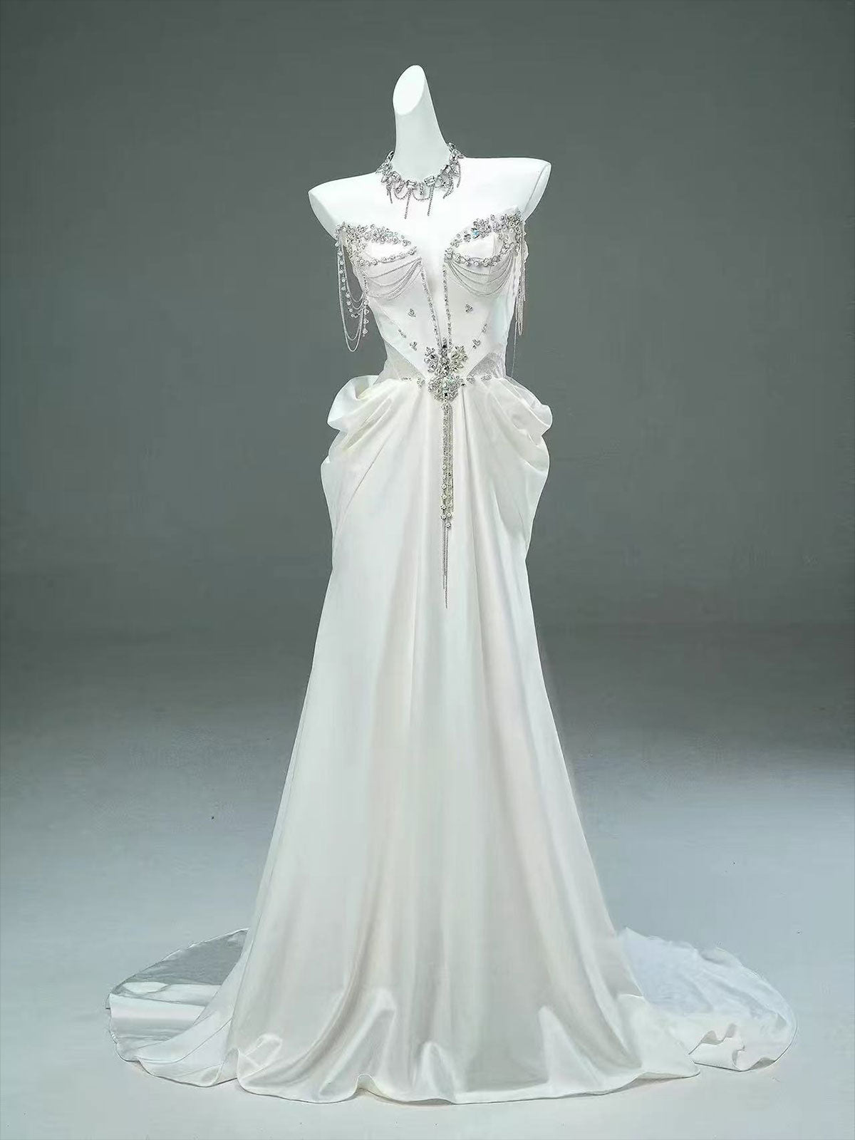 Luxury Crystal Satin Mermaid Wedding Dress with Train