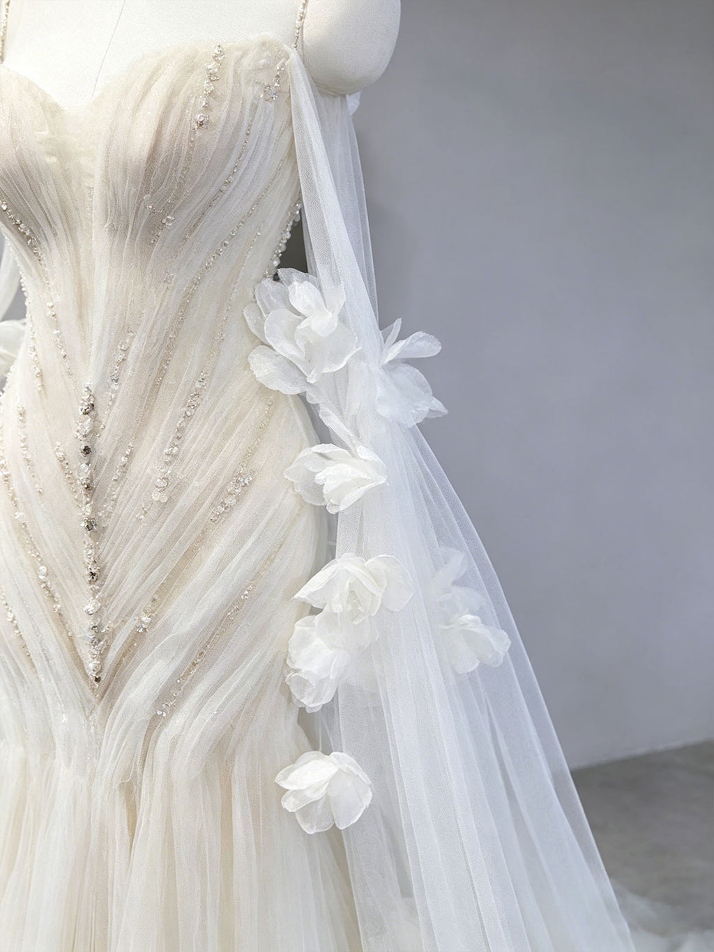 Ivory 3D Floral Applique Long Sleeve Tulle Mermaid Wedding Dress