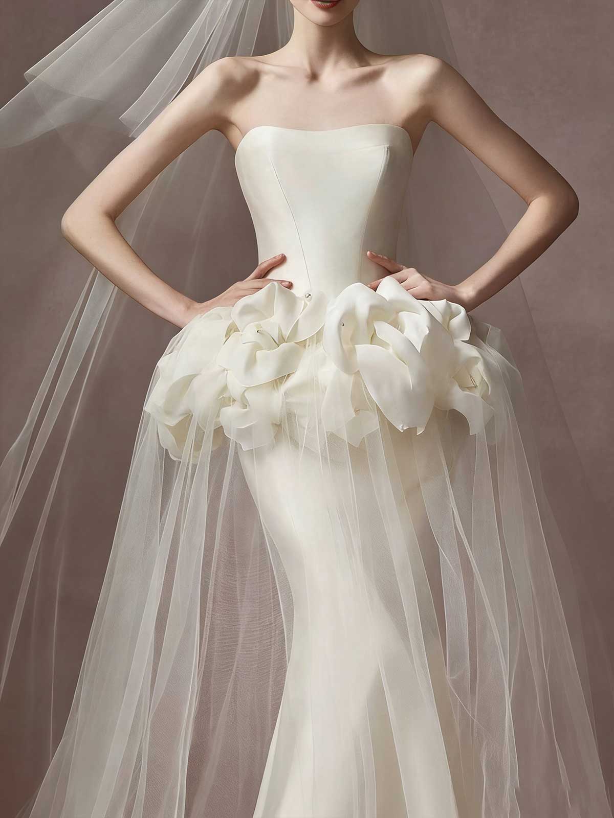 Ivory 3D Floral Strapless Mermaid Wedding Dress with Veil
