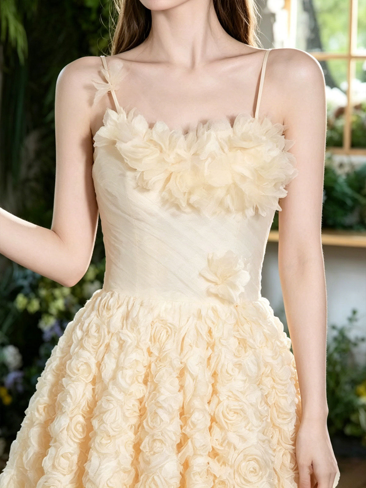 Spaghetti Strap Cream 3D Rose Tulle A-Line Evening Ball Gown