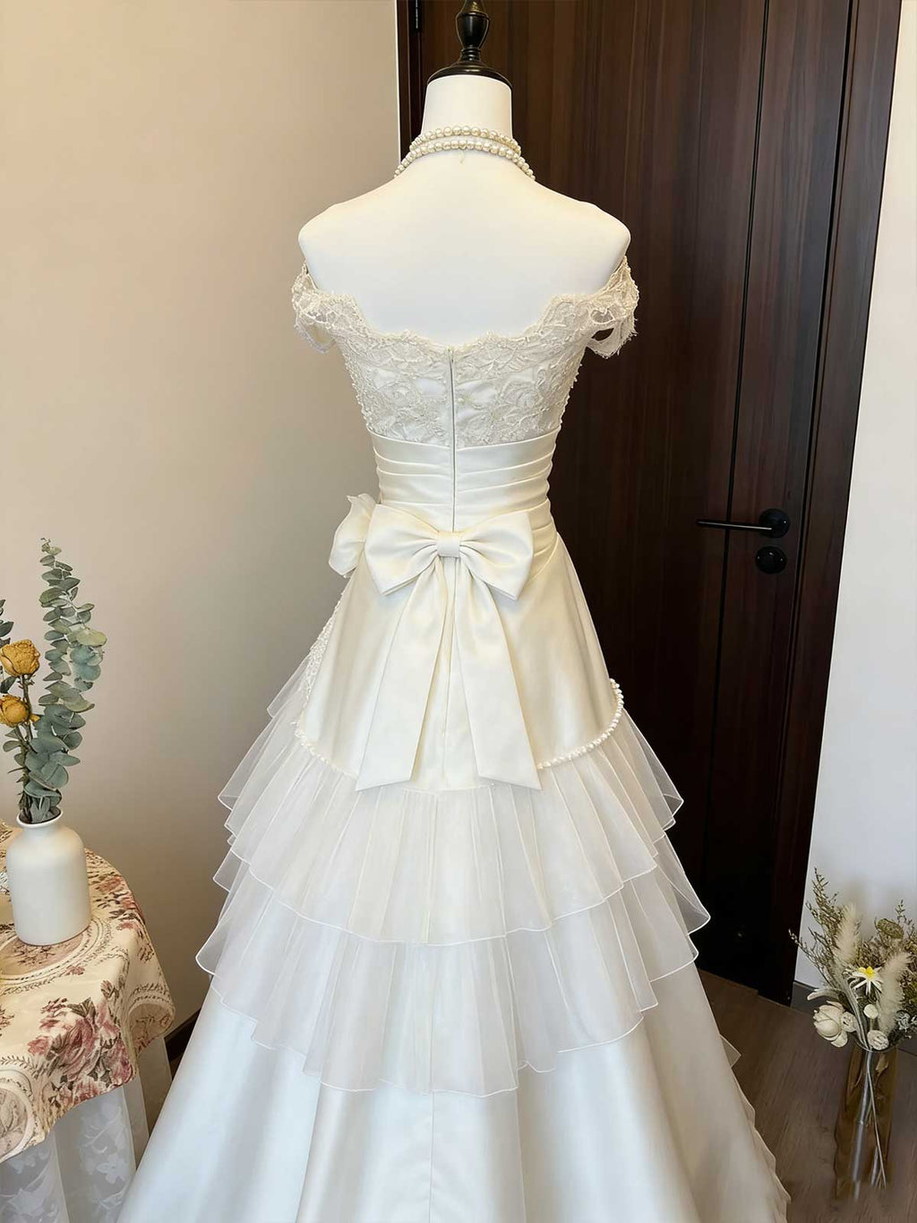 Vintage Victorian Ivory Satin Lace Wedding Dress with Pearls