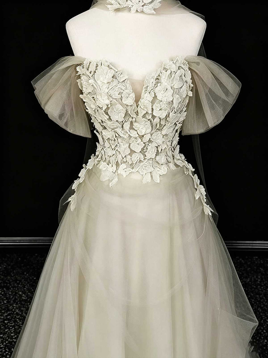 Ivory 3D Floral Off-the-Shoulder Tulle A-Line Wedding Dress with Neckpiece