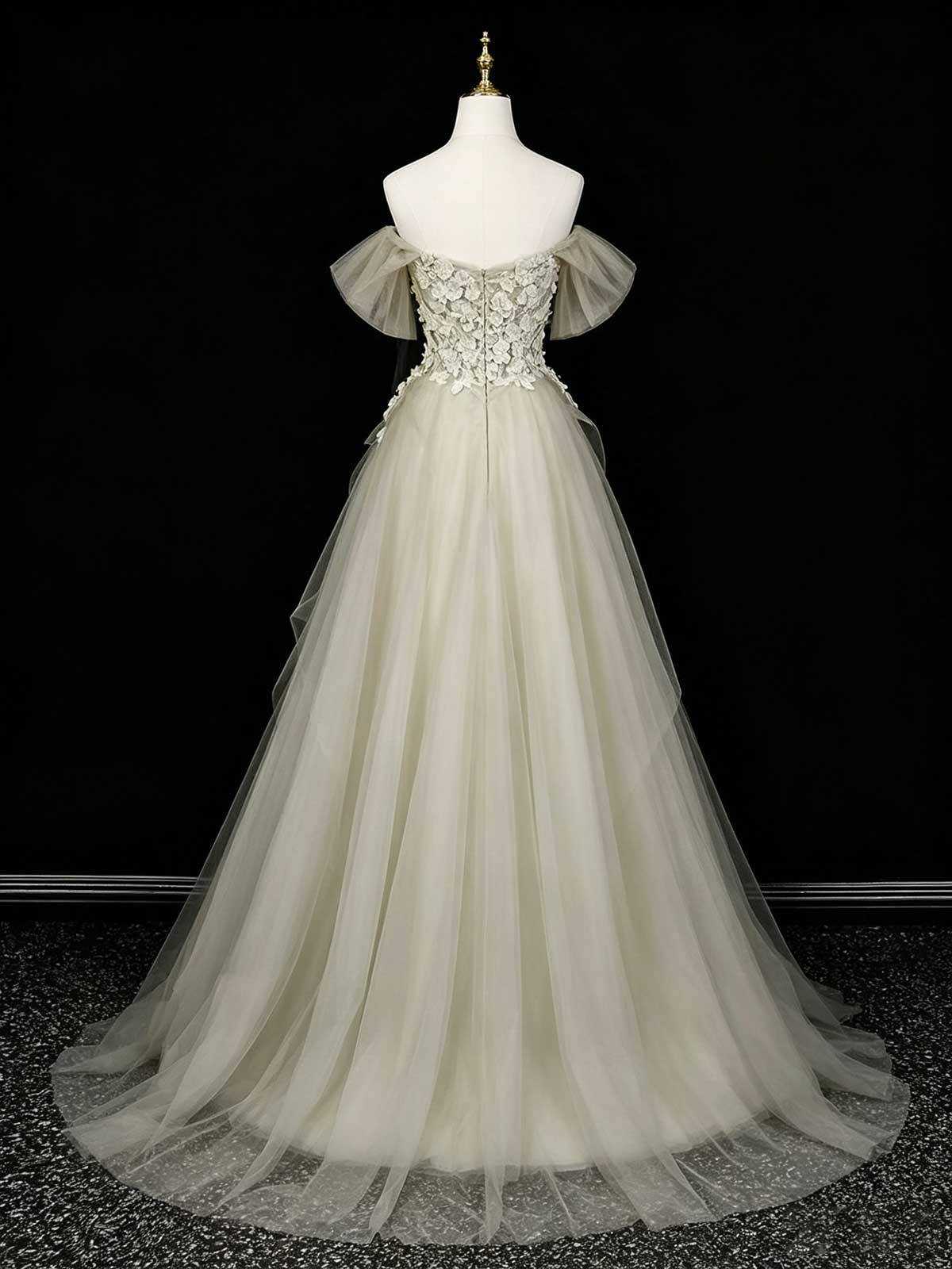Ivory 3D Floral Off-the-Shoulder Tulle A-Line Wedding Dress with Neckpiece