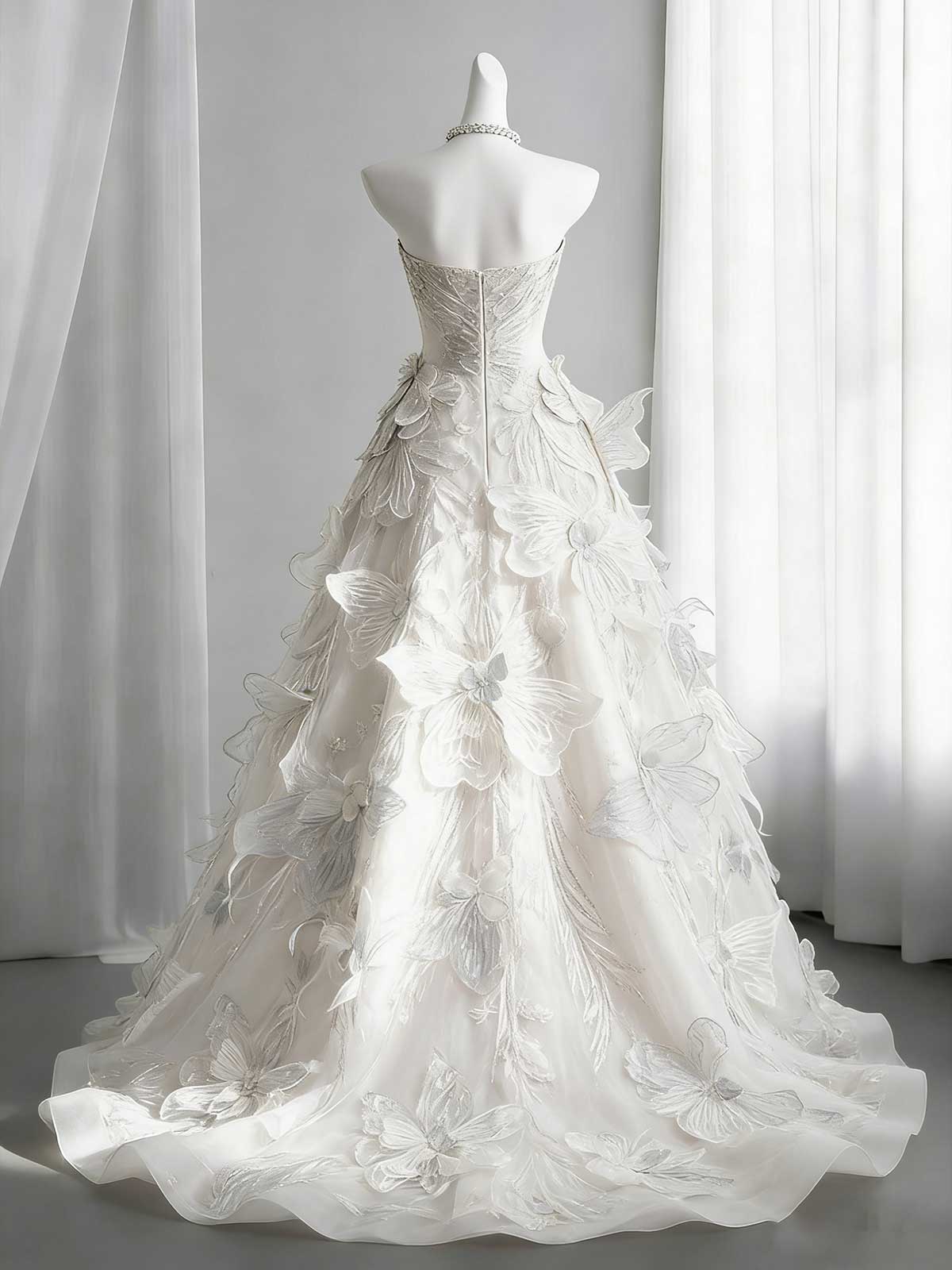 Dreamy 3D Butterfly Applique A-Line Wedding Dress for Brides