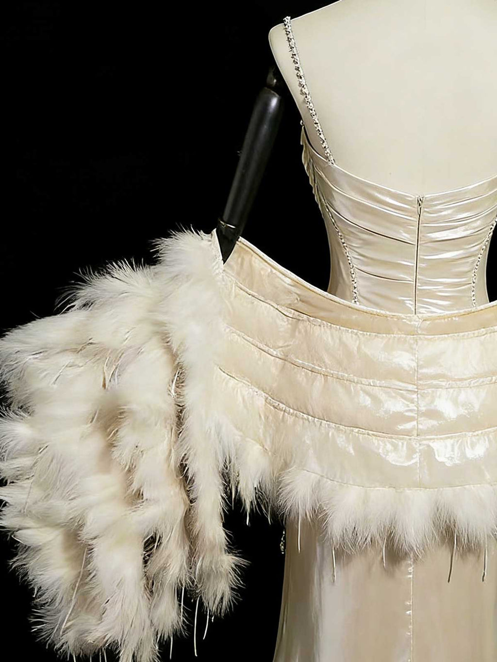 Luxury Champagne Satin Mermaid Evening Gown with Feather Shawl