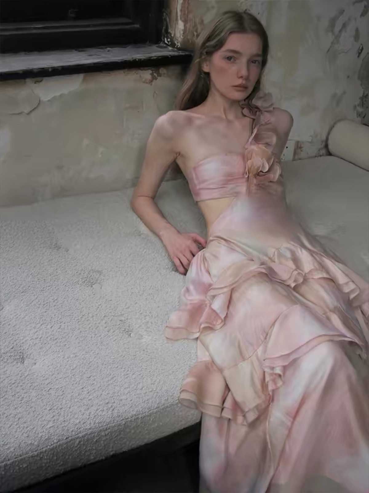 Pink Gradient One-Shoulder Satin High Slit Evening Gown