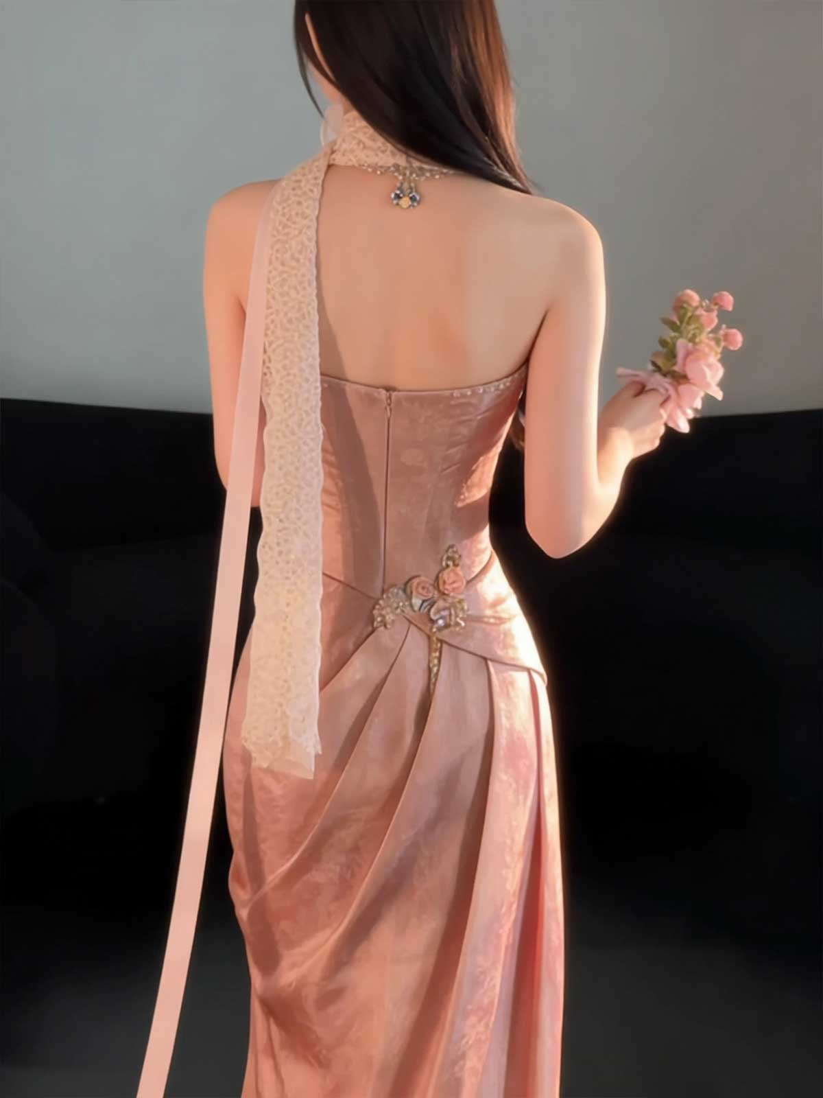 Elegant Blush Pink Satin Mermaid Evening Gown with Floral Appliqués