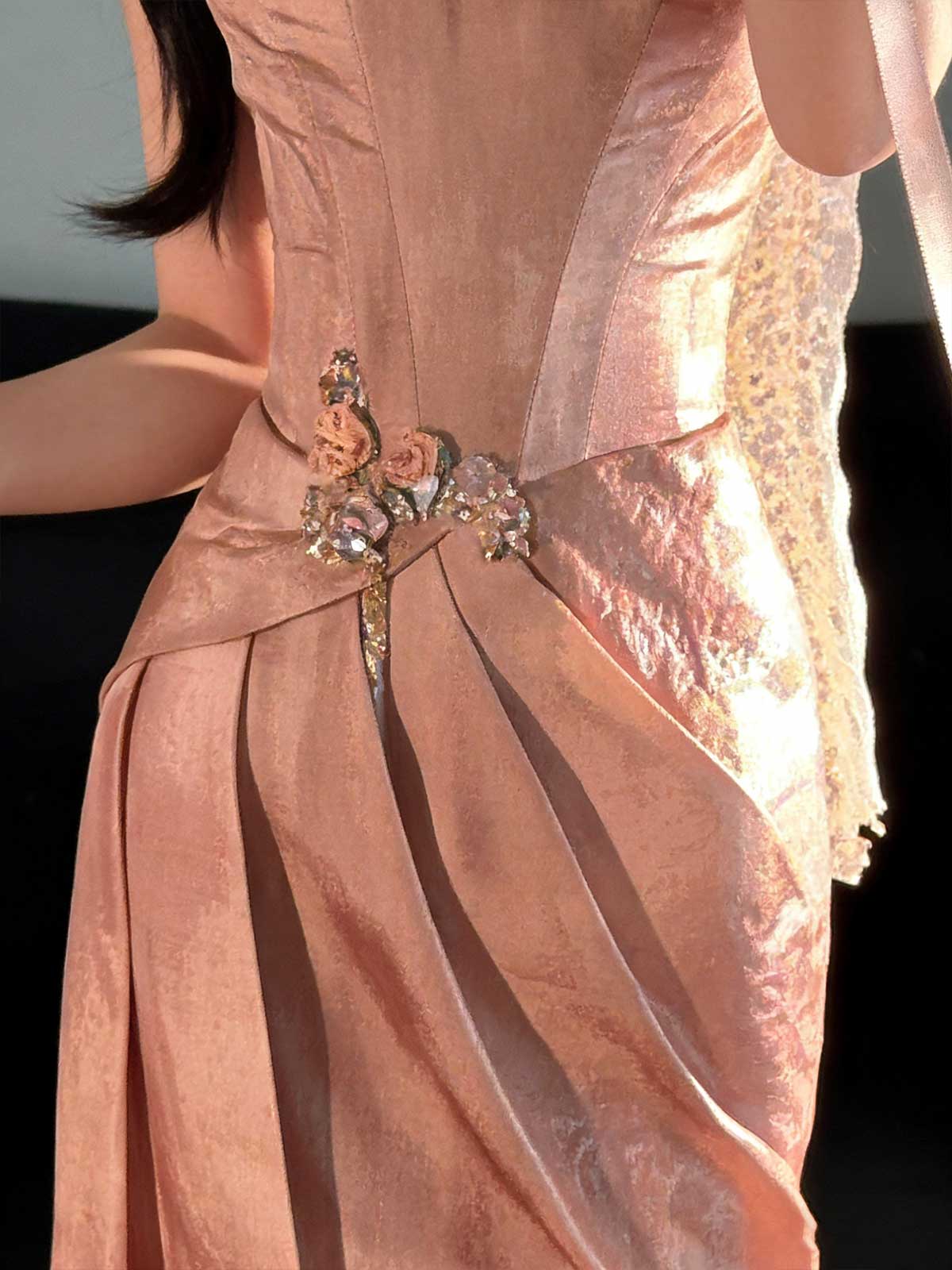 Elegant Blush Pink Satin Mermaid Evening Gown with Floral Appliqués