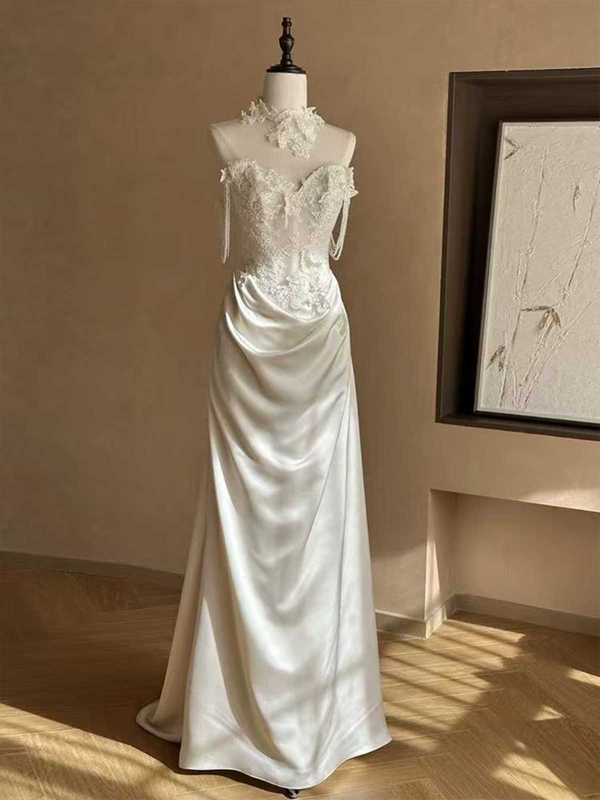 Ivory Lace Satin Mermaid Wedding Gown with Halter Neck