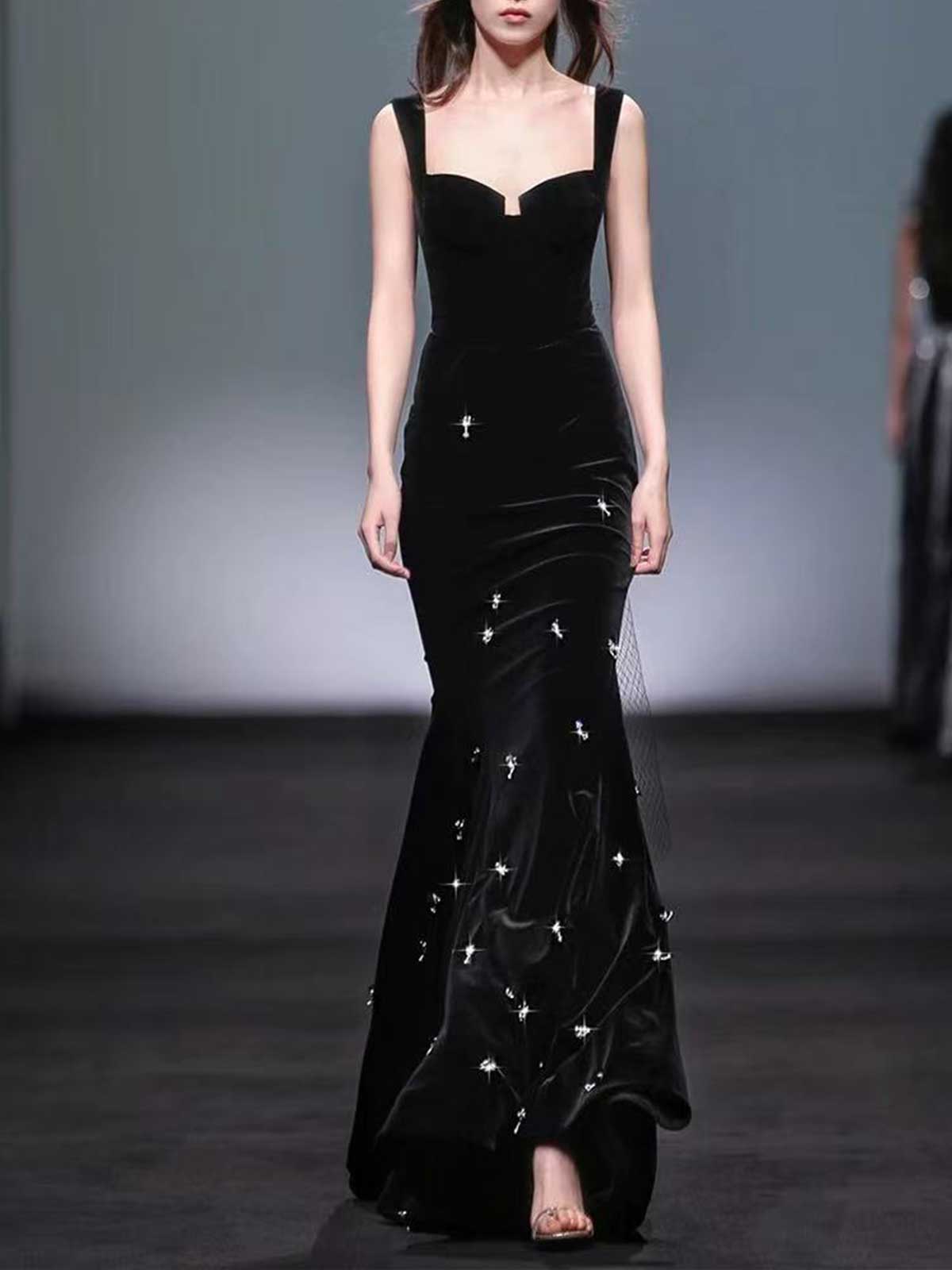 Black Velvet Spaghetti Strap Mermaid Evening Gown with Crystal Star Embellishments