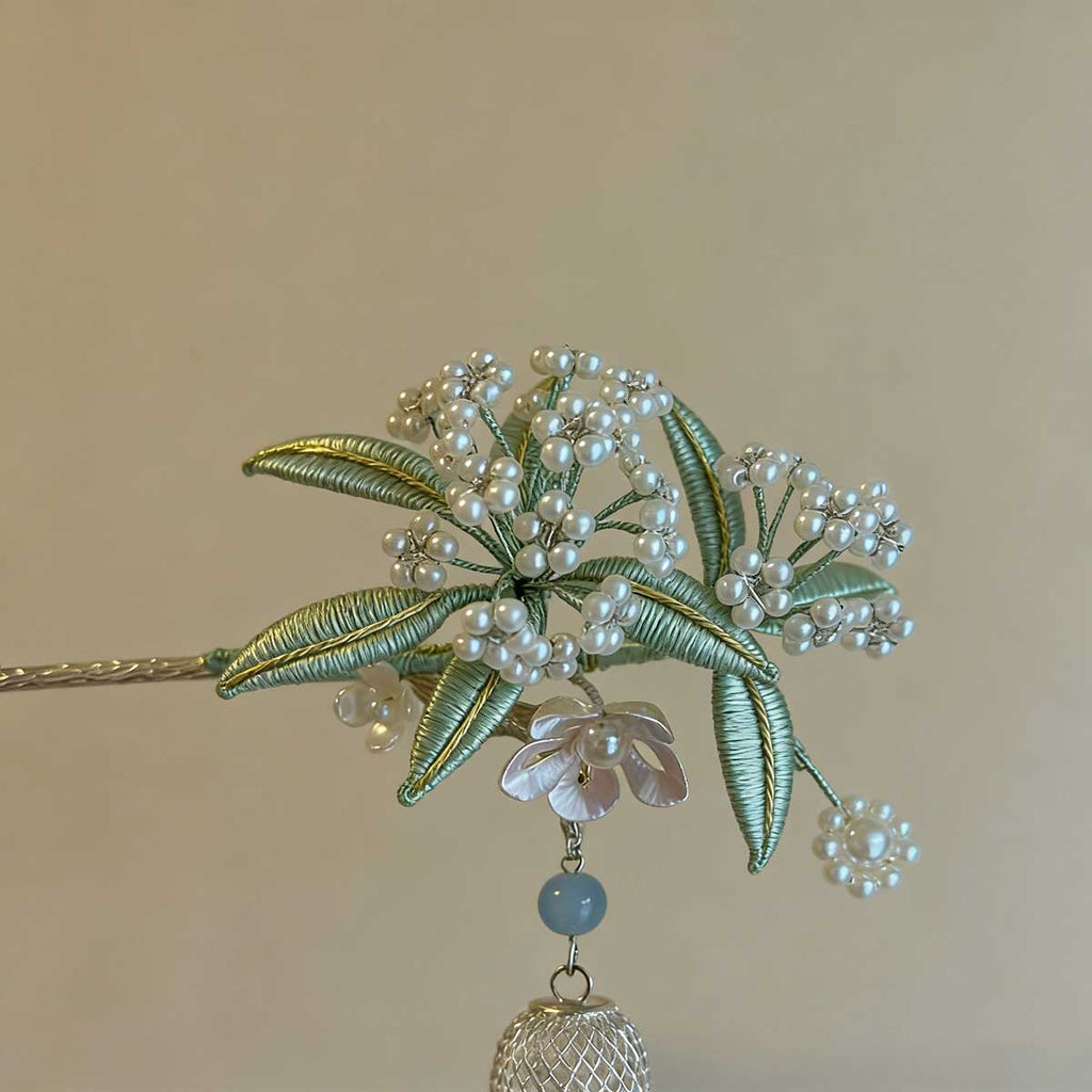 Handmade Chinese Silk Wrap Berry Hairpin with Pearls & Bell Charm for Hanfu
