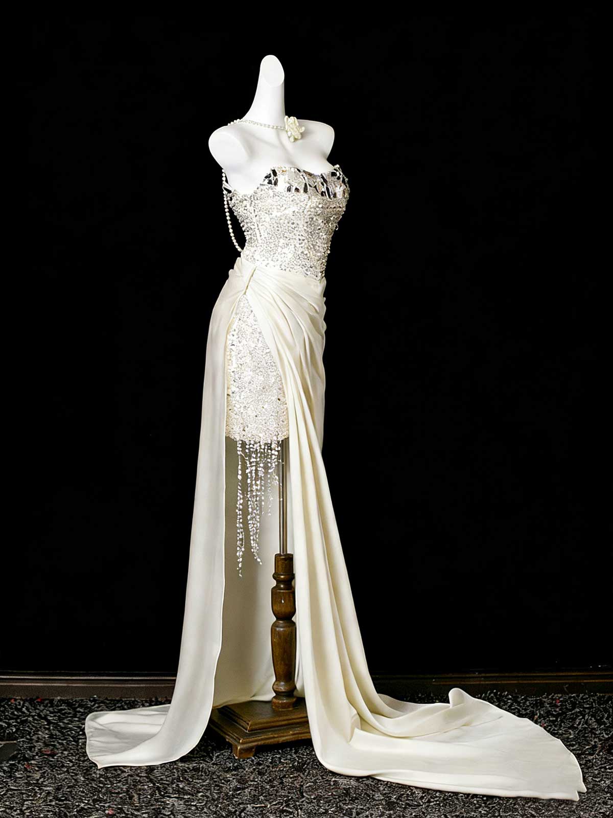 Elegant White Beaded Fringe Slit Evening Gown with Scarf