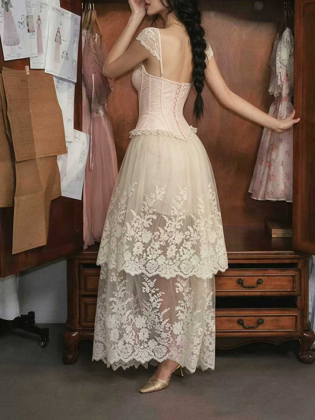Blush Pink Lace Spaghetti Strap Tiered Tulle A-Line Wedding Dress